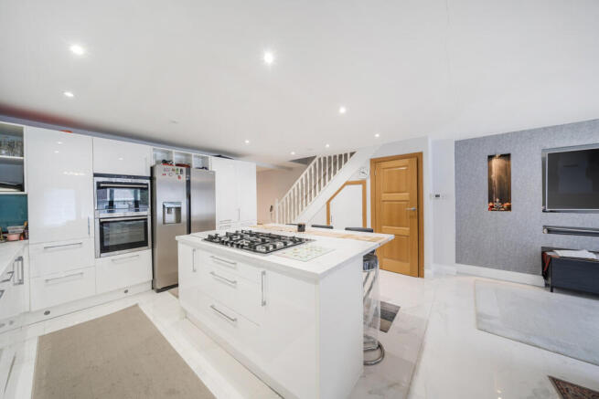 1335668-12-689da8...