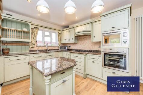 York Road, Northwood