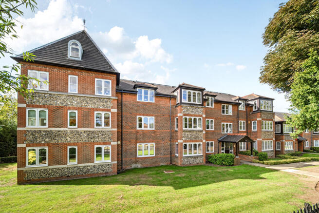 1350815-1-68bffe0...