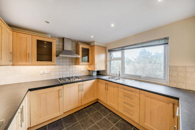 1362088-4-68dcef2...