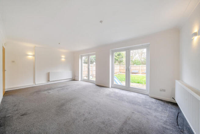 1375682-8-6908b46...