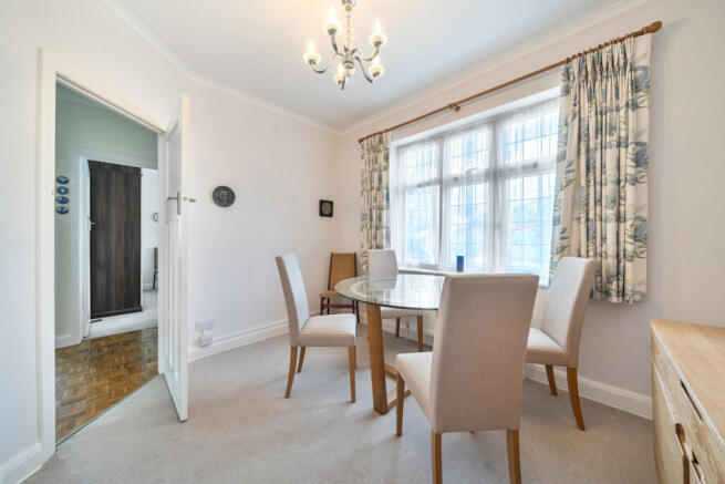 1346961-18-68b1d0...