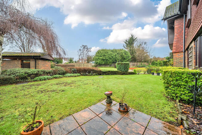 1393239-4-6943e56...