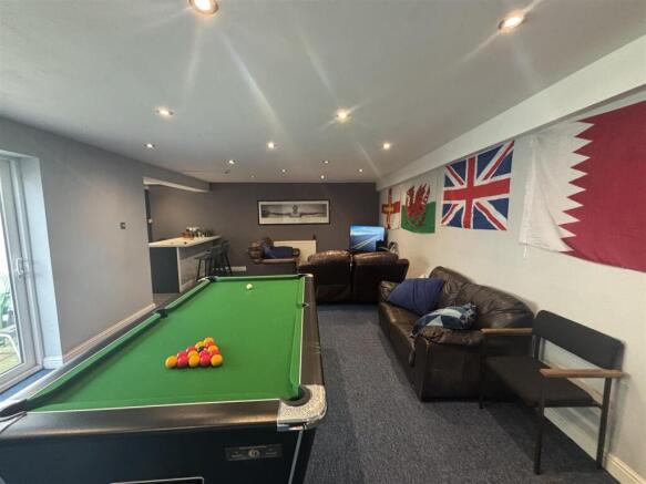 Games room 2.jpg