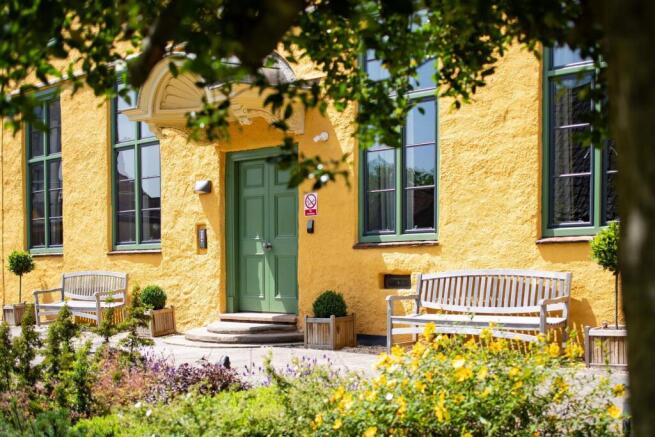 Manor house 10 v1.jpg