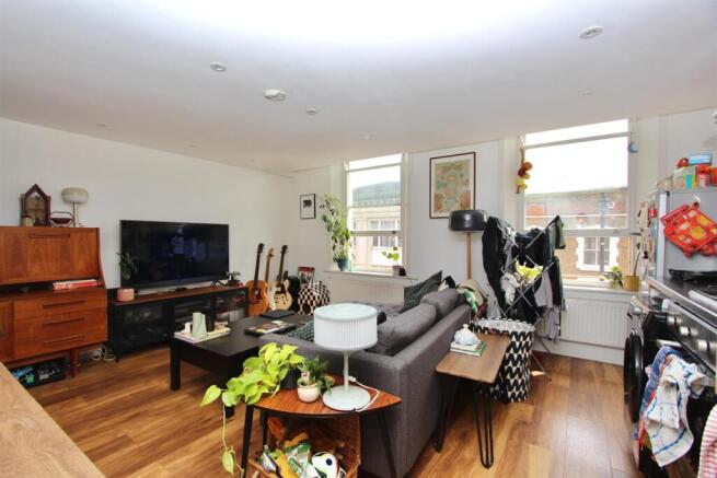 Stoke Newington High Street, N16