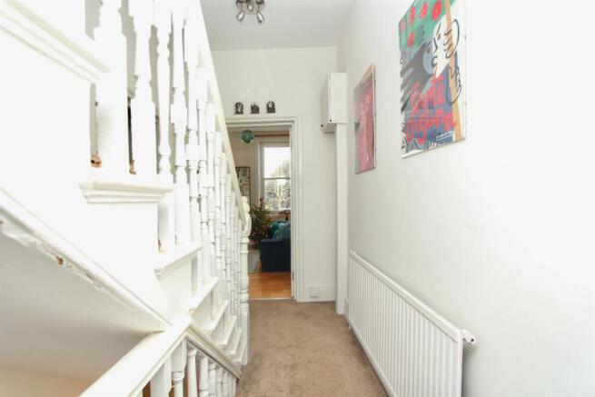 Clissold Crescent, N16