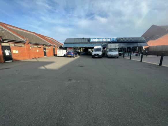 Commercial property for sale in Beaumont Open Market Beaumont