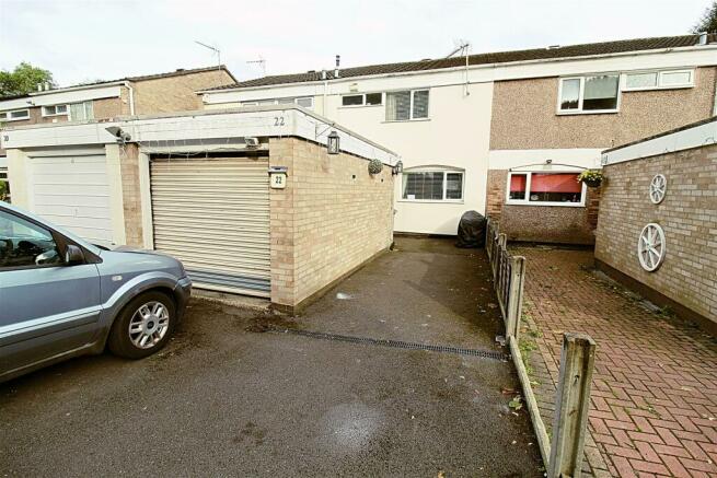 Front Garden/Driveway