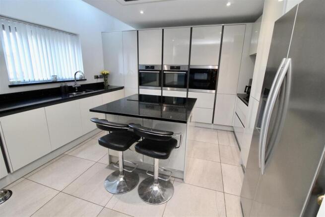 Open Plan Kitchen/Dining/Reception Room