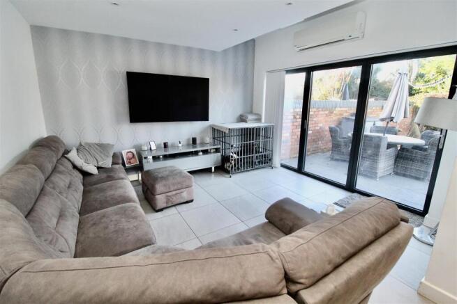 Open Plan Kitchen/Dining/Reception Room