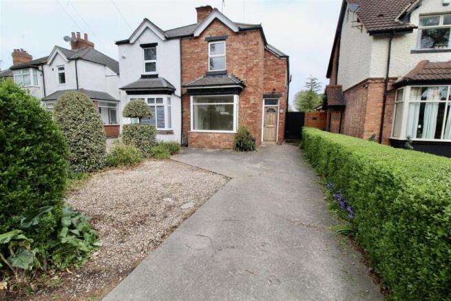 Front Garden/Driveway