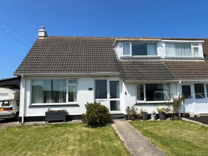 VERSATILE ACCOMMODATION! Roskilling, Helston