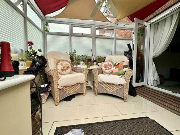 Conservatory 1.jpg
