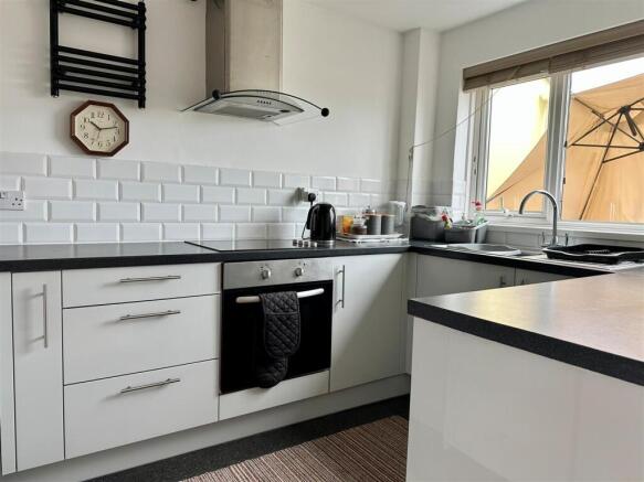 Kitchen.jpg