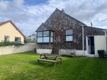 Eglos Parc, Mullion, Helston