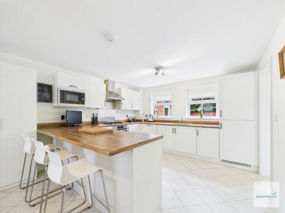 CAM03394G0-PR0310...