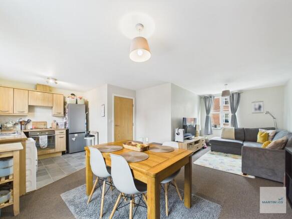 CAM03394G0-PR0357...