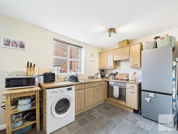 CAM03394G0-PR0357...