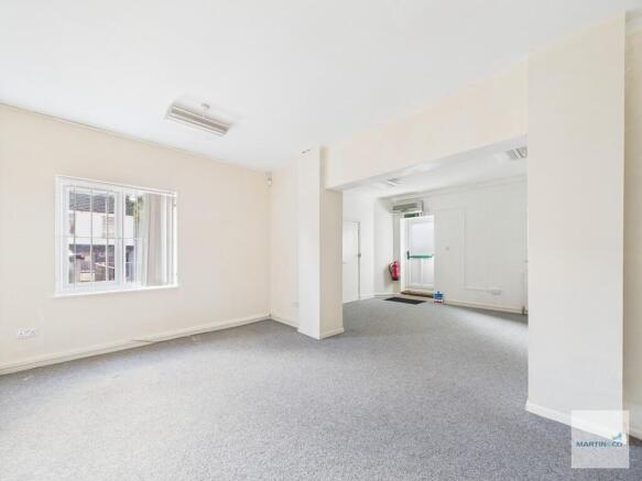 CAM03394G0-PR0363...