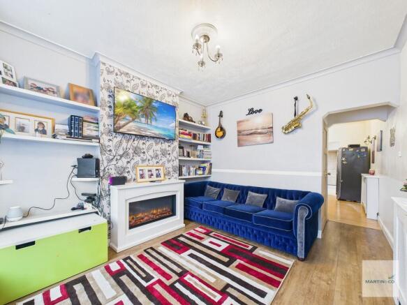 CAM03394G0-PR0367...