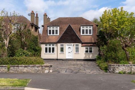 Edenfield Gardens, Worcester Park, KT4