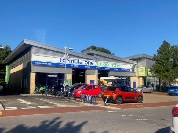 HETP Formula 1 and Floor Giants.jpg