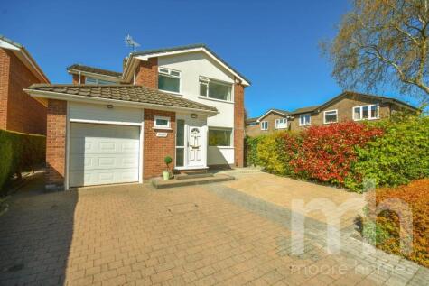 LINDISFARNE DRIVE, Poynton, SK12 1EW