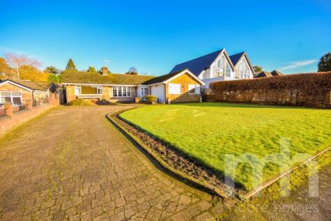 ANGLESEY DRIVE, Poynton, SK12 1BU