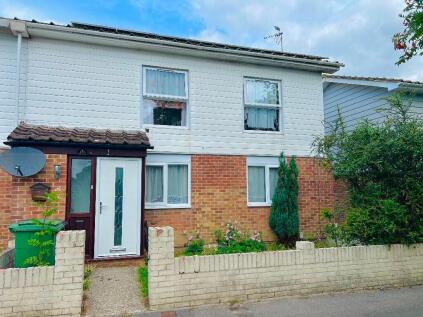 Warwick Road, Basingstoke, RG23