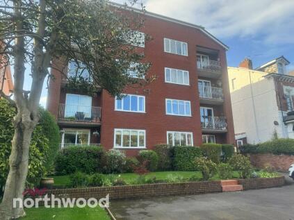 Southport - 2 bedroom flat for sale