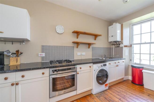 Kitchen Alt
