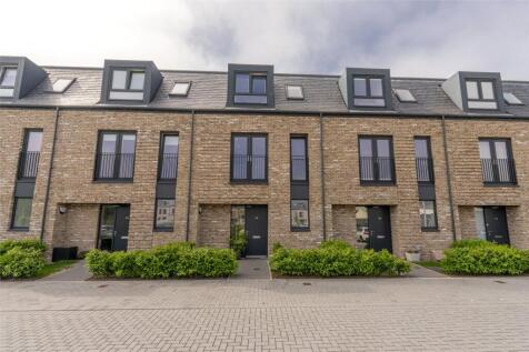36 Pillans Square, Edinburgh, EH6