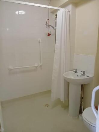 Wet Room in flat
