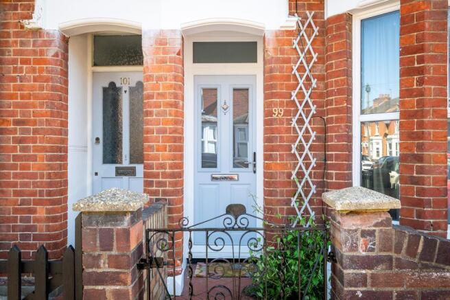 250417 - 99 George Street, Bedford - 03