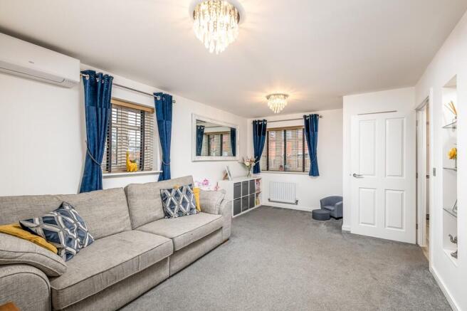 260127 - 4 Potter Meadows, Shortstown - 08