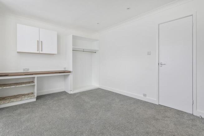 bedroom (example)