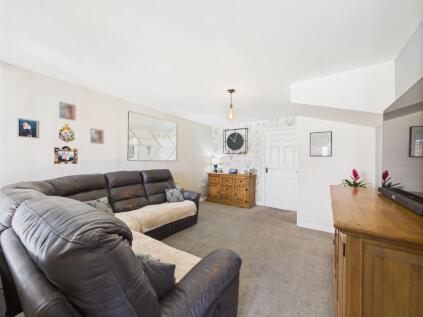 Cedar Road, Selby, YO8