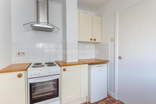 Kitchen(2).jpg