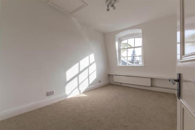 Portland Place 20 F6 Bedroom.jpg