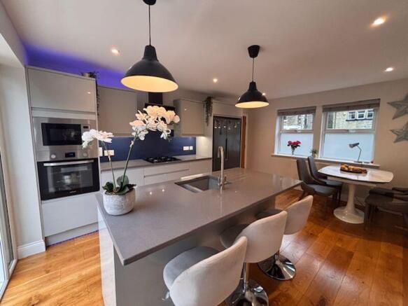 Dining Kitchen