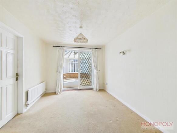 DINING ROOM AREA