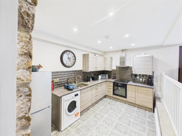 Open Plan Lounge/Kitchen