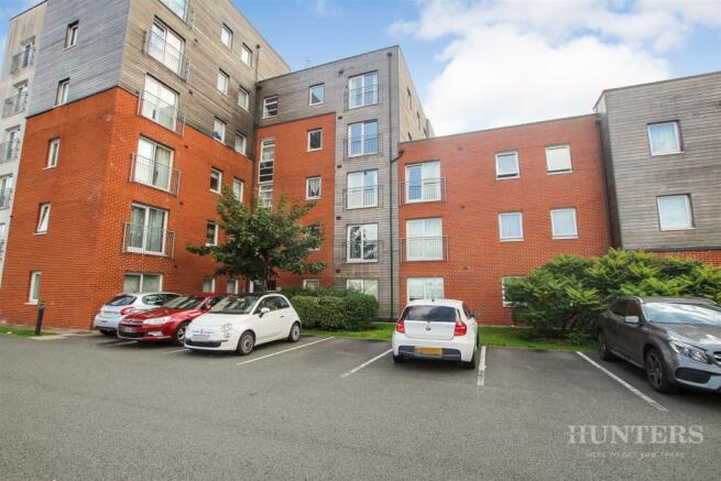 2 bedroom flat to rent in Manchester Court, Federation ...