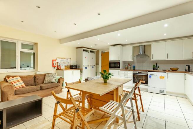 18 Sheriff Avenue 10.jpg