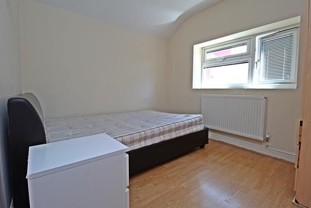 Bedroom_sml