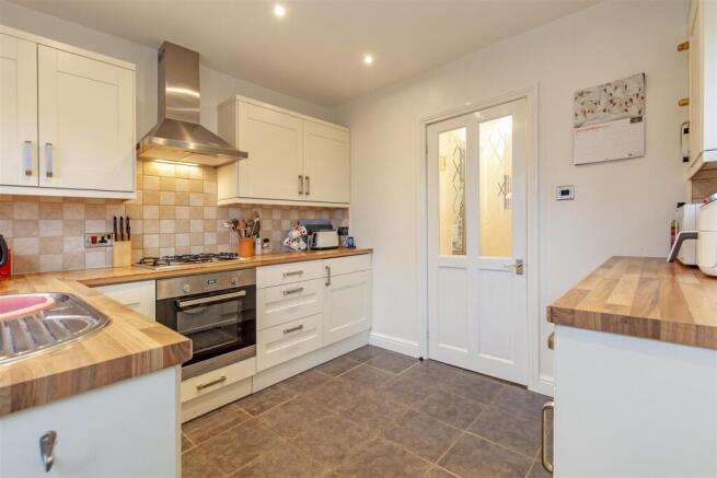 Kitchen-2.jpg