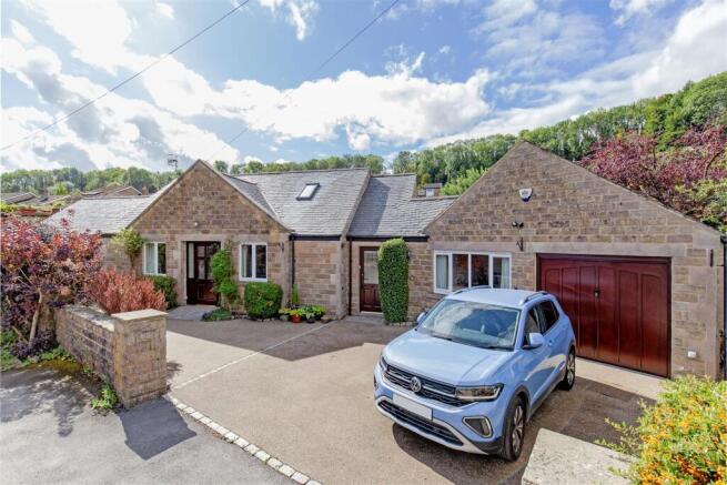 Front External-2.jpg