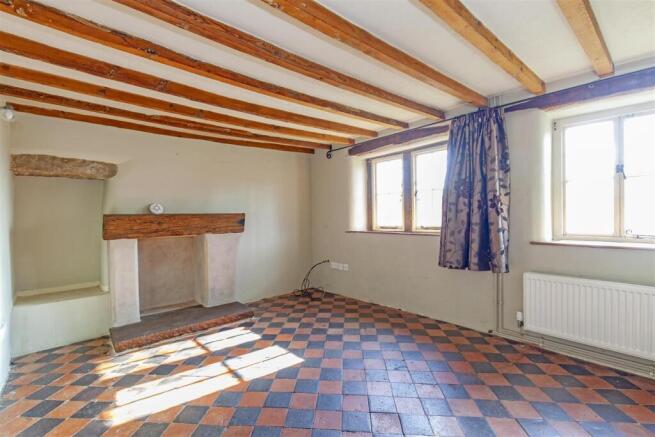 Reception Room-1.jpg