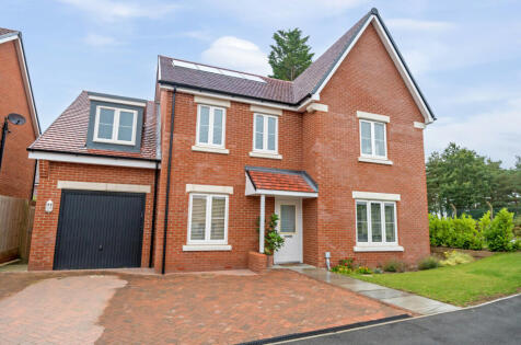 Heatherfields Way, Whitehill, Bordon, Hampshire, GU35